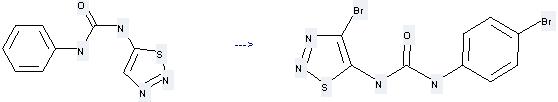 Thidiazuron can be used to produce 1-(4-bromo-phenyl)-3-(4-bromo-[1,2,3]thiadiazol-5-yl)-urea by heating